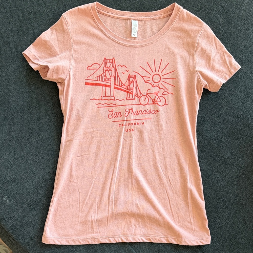 San Francisco Graphic Tee - Peach Crewneck Women's Top